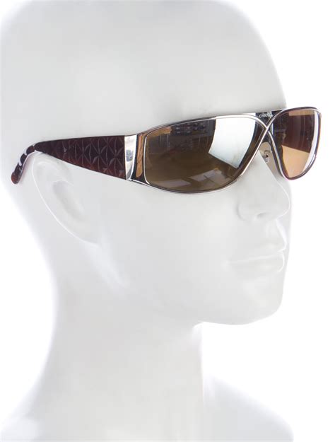 chanel shield quilting sunglasses|Chanel polarized sunglasses for women.